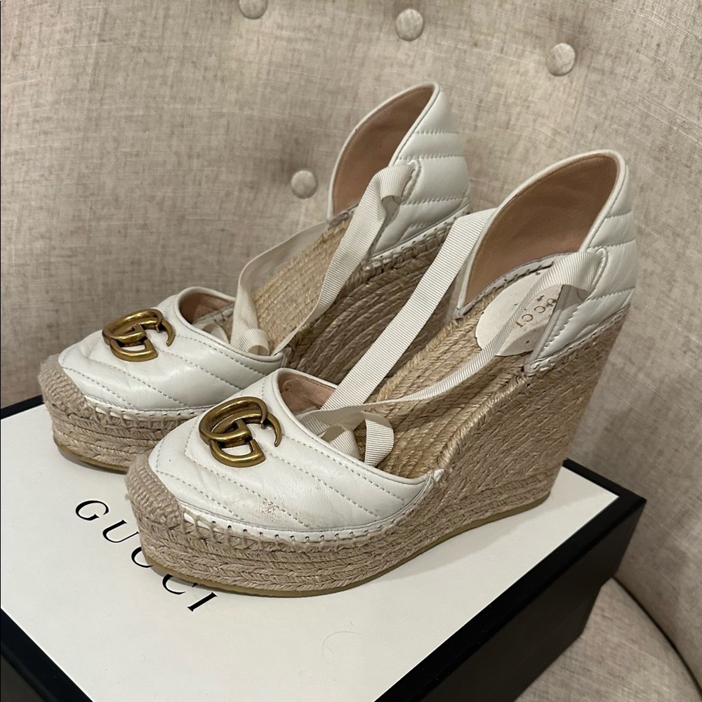 GUCCI Charlotte White Wedges - size 38.5